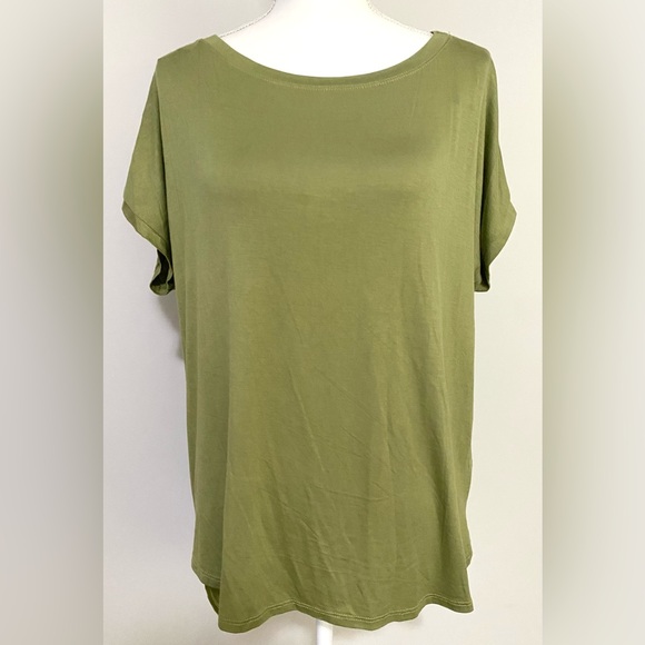 Ginger G Womens M Solid Olive Green Short Sleeve Top Comfy Classic Boho-chic - Picture 10 of 10